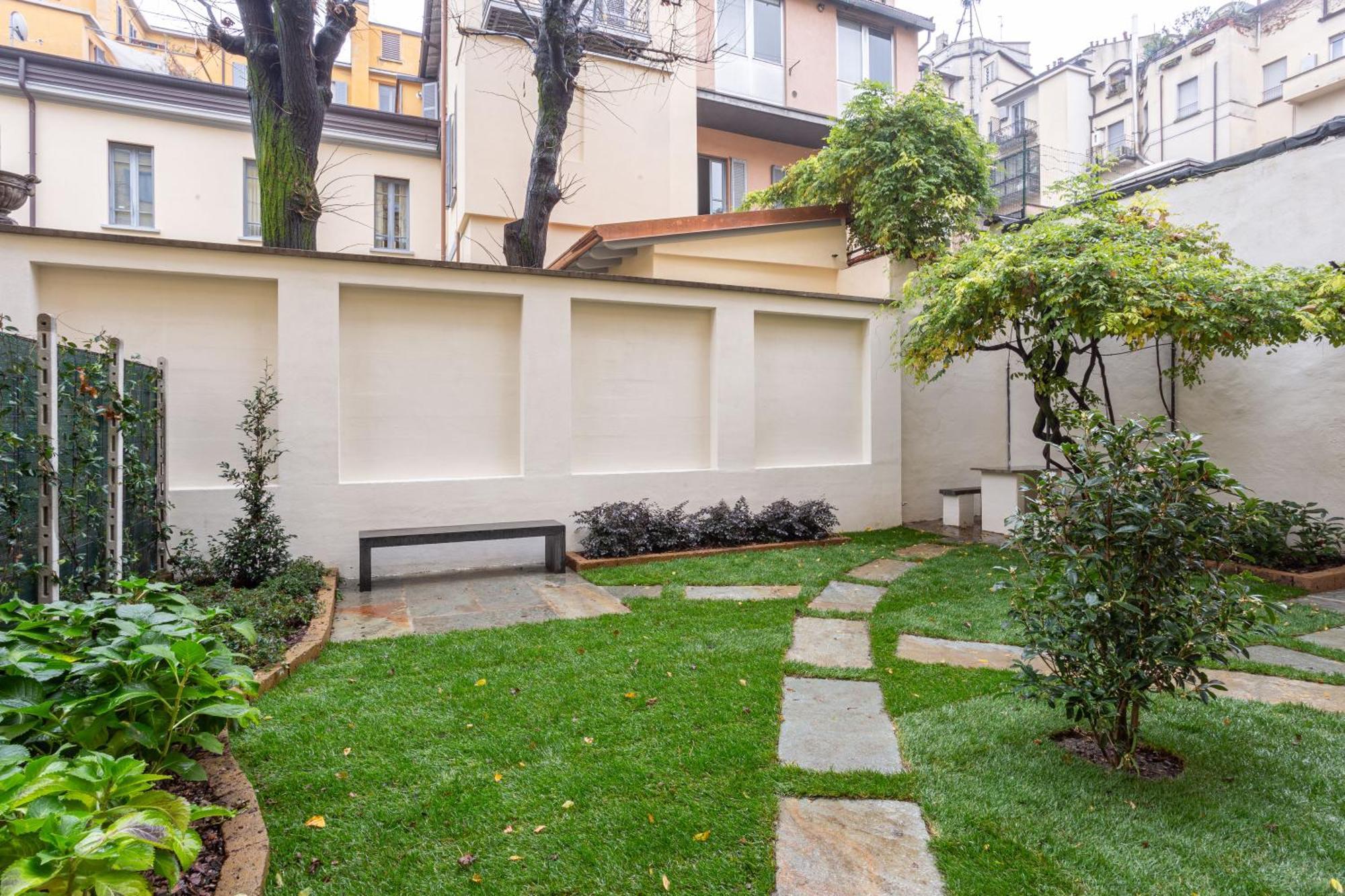 Sant Ambroeus Garden Apartment Milán Exteriér fotografie